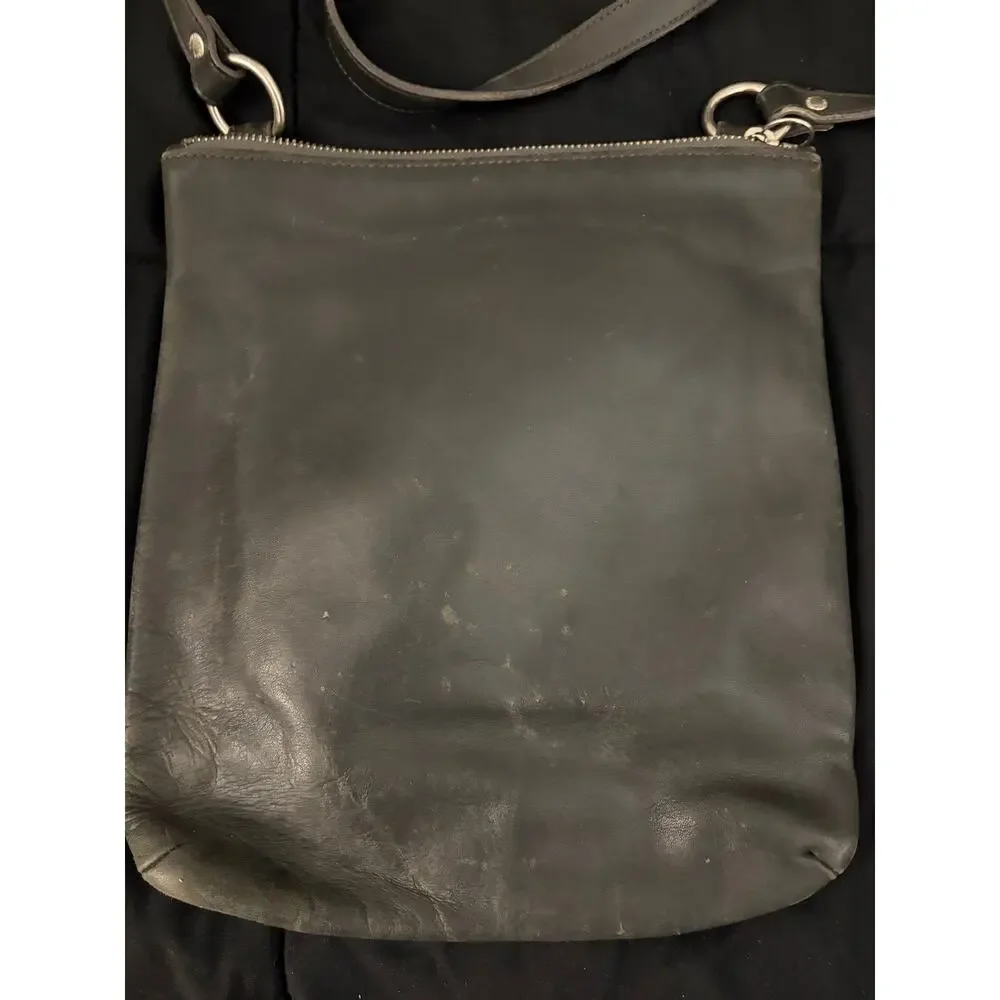 Vintage Coach 9457 Vintage Leather Crossbody Chelsea Slim Made in USA Classic